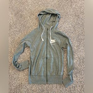 Nike womens zip up jacket. Great condition. Green. Size XS